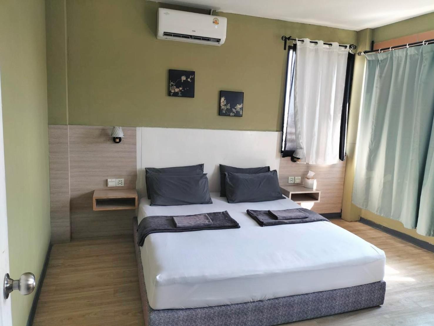 Susu Khaosan Hostel Bangkok Luaran gambar