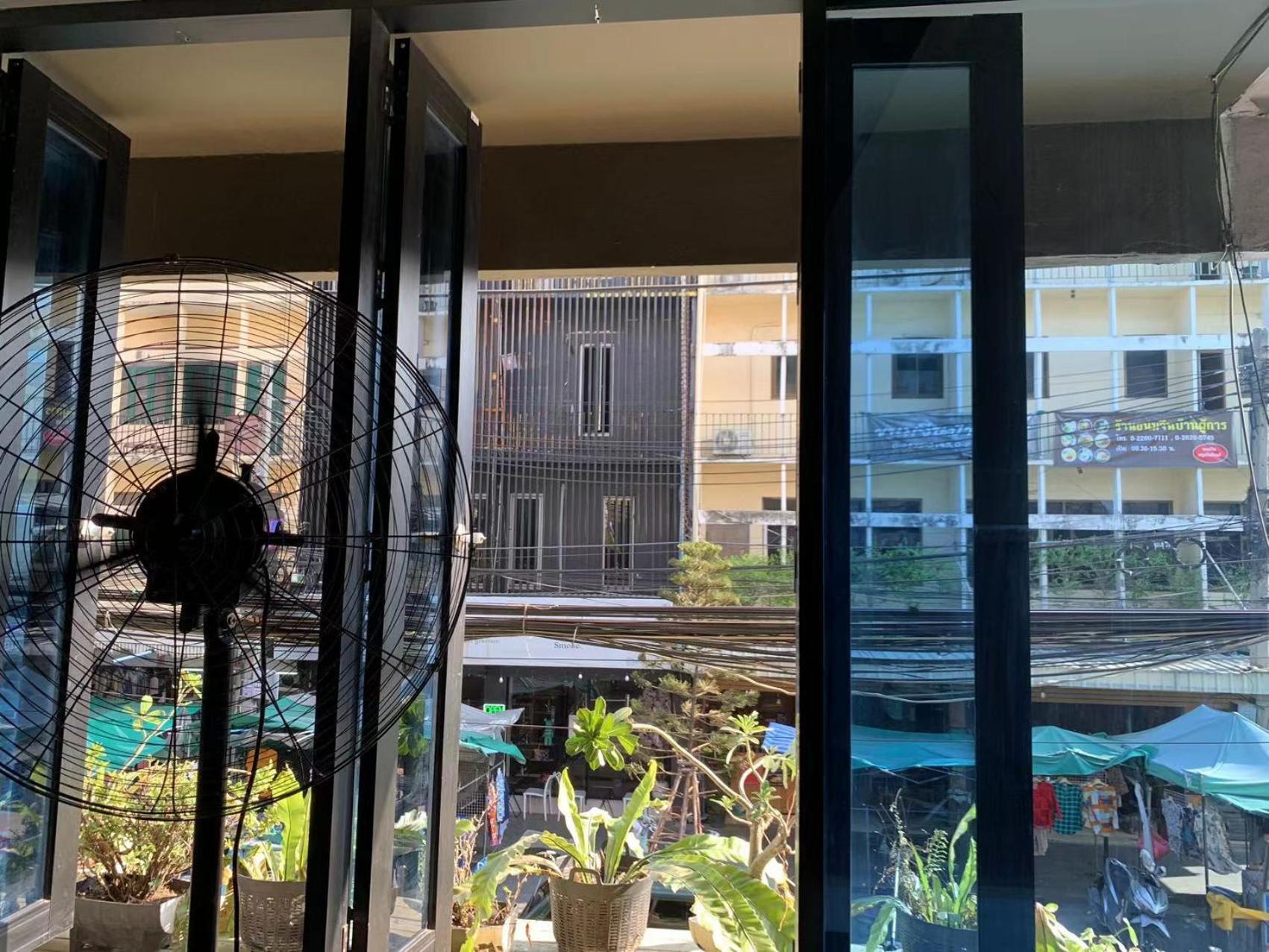 Susu Khaosan Hostel Bangkok Luaran gambar